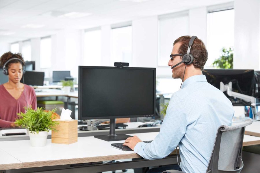 Гарнитура проводная Logitech Zone Wired Teams