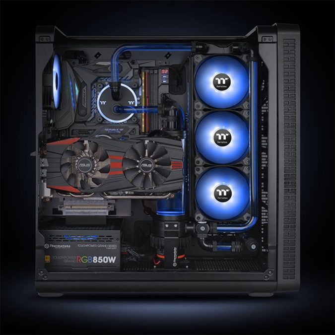 Кулер для компьютерного корпуса,Thermaltake, Pure A12 LED, CL-F109-PL12BU-A, LED Blue 120мм вентилятор, 500-1500 об.мин, 56.45 CFM, 25.8 dB(A), 4pin PWM, 120х120х25мм, Чёрный
