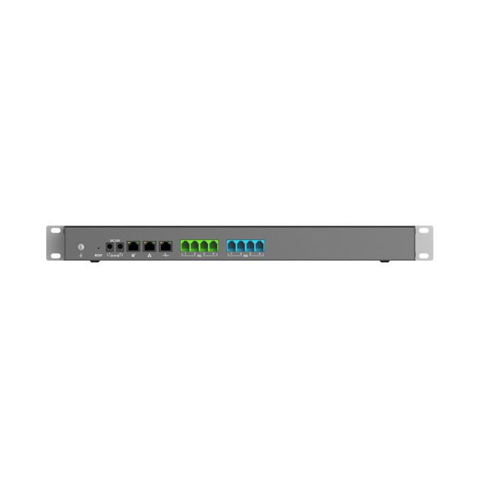 IP-АТС, Grandstream, UCM6304, 4 RJ11 FXS, 4 RJ11 FXO, 2x GbE PoE LAN/WAN, 1 порт горячего резервирования, 2000 пользователей SIP, 200 одновременных вызовов, UCM RC, VideoServer, блок питания 12 В/2 А