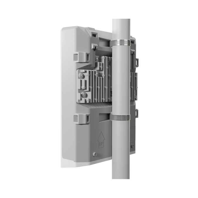 Коммутатор, MikroTik, CRS310-1G-5S-4S+OUT, netFiber 9, 4 x 10G SFP+ ports, 5 x 1G SFP ports, 1 x Gigabit Ethernet port (PoE-In 802.3af/at),RouterOS/ SwitchOS, PoE injector, -40°C to 70°C
