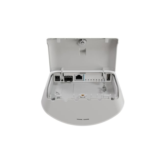 Точка доступа, MikroTik, L22UGS-5HaxD2HaxD-15S, mANTBox ax 15s, 1x2.5Gigabit SFP port, 1xGigabit LAN PoE in Passive PoE, USB type A, USB, RouterOS, Gigabit PoE injector, 802.11a/b/g/n/ac/ax, AX3000, -40°C to 70°C