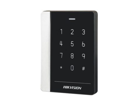 Считыватель, Hikvision, DS-K1102AMK, Считыватель бесконтактных карт и меток с кодонаборной клавиатурой, чтение карт M1 (1356 МГц) 1Wiegand W26/W34 / 1RS485 / 1Тампер датчик вскрытия и демонтажа, от -20 °C до 65 °C, 12 VDC