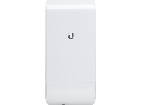 Беспроводной маршрутизатор, Ubiquiti, LocoM2, NanoStation, 1 порт 10/100 RJ-45, 150 Mbps, Passive Poe 24V, адаптер в комплекте, внешняя