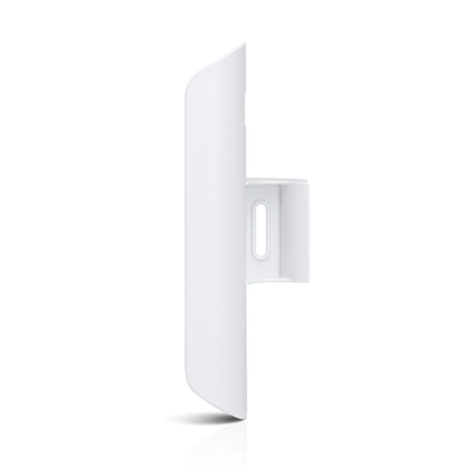 Беспроводной маршрутизатор, Ubiquiti, LocoM5, NanoStation, 1 порт 10/100 RJ-45, 150 Mbps, Passive Poe 24V, адаптер в комплекте, внешняя