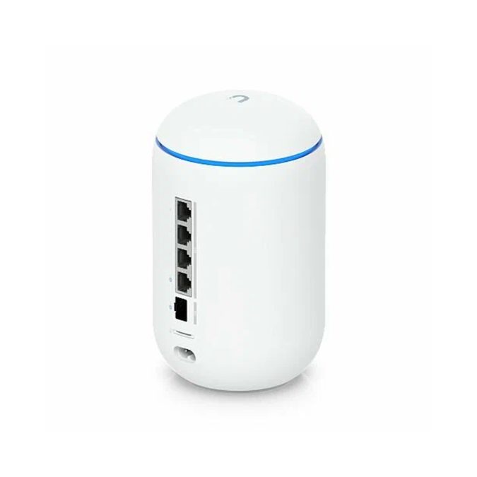 Сетевой маршрутизатор, Ubiquiti, UniFi Dream Router 7, 802.11a/b/g/n/ac/ax/be, BE10700, 1x10G SFP+, 1x2.5 GbE RJ45, 3x2.5 GbE RJ45, 300 клиентов, настольный
