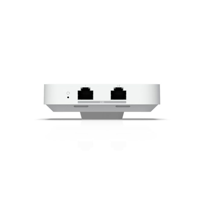 Беспроводная точка доступа, Ubiquiti, U7-IW, UnFi, 802.11a/b/g/n/ac/ax/be, BE5000, 3 порта 10/100/1000/2500 RJ45, 200 клиентов, PoE 802.3af, без адаптера питания