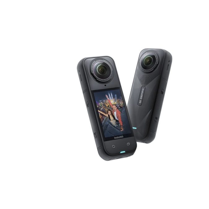 Экшн-камера, Insta360, X5 Essentials Bundle, 215 г, 360° dual-lens, 8K/30fps, 5.7K+/30fps, 4K/120fps, 1/1.28", f/2.0, ISO 100–6400, 200 Мбит/с, PureVideo, расширенный комплект аксессуаров, до 208 мин, черный